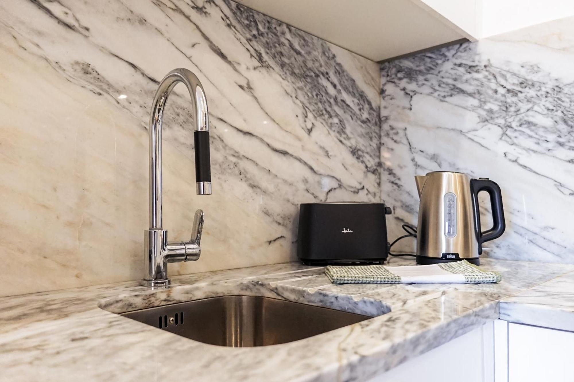 Haims By Checkloc Homes Porto Bagian luar foto